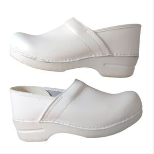 Dansko White Mules & Clogs
